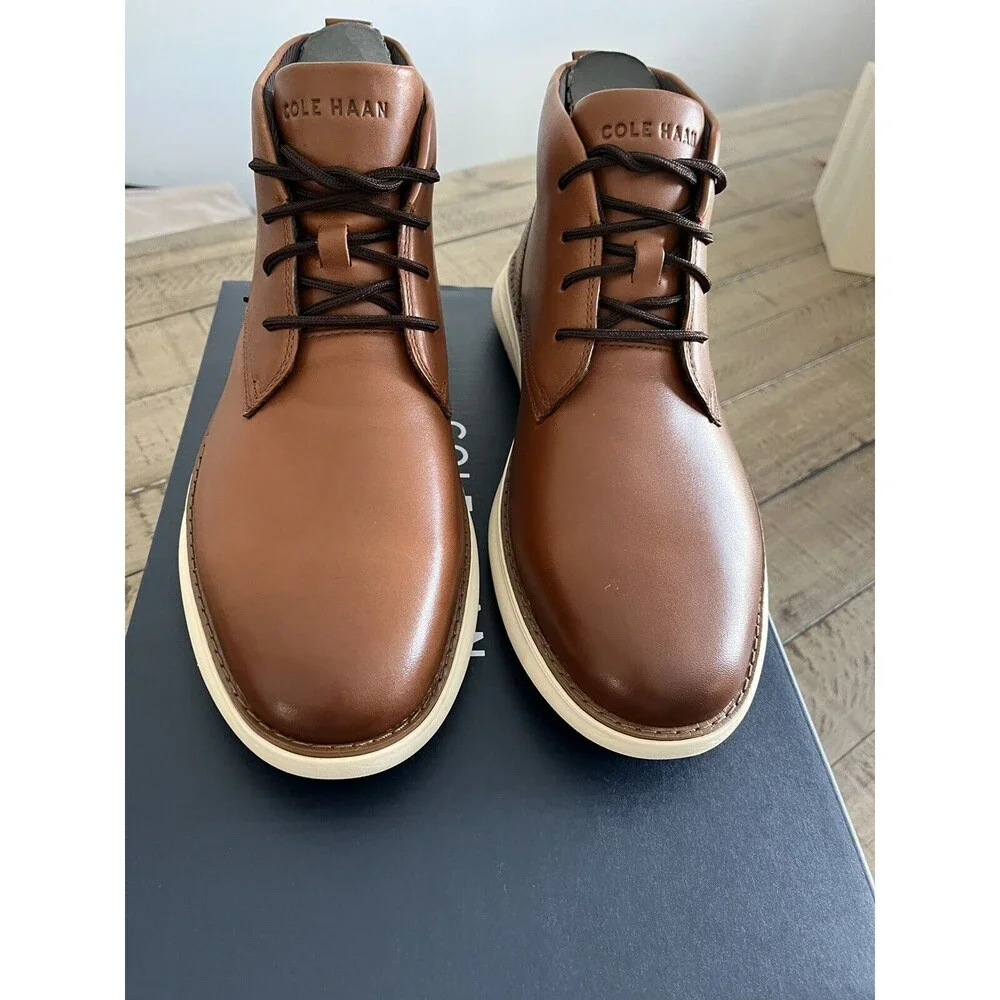 New Cole Haan Grand Remix Leather Chukka Boot Sneakers Sole Men Shoe 9 M Cognac